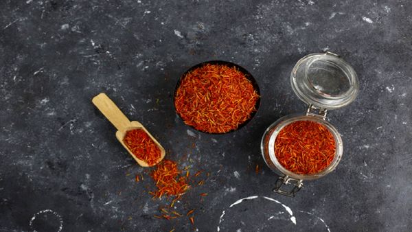 تولید طلای سرخ به ۵۰۰ تن می‌رسد؛ عرضه زعفران‌تعاون روستایی در بازار واقعیت ندارد 