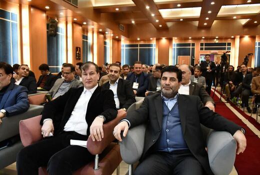 تجلیل معاون باغبانی وزارت جهاد کشاورزی از رئیس سازمان جهاد کشاورزی آذربایجان شرقی 