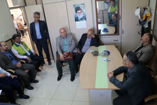 بازدید نماینده موسسه آموزش و ترویج کشاورزی کشور از مرکز جهاد بشاریات غربی