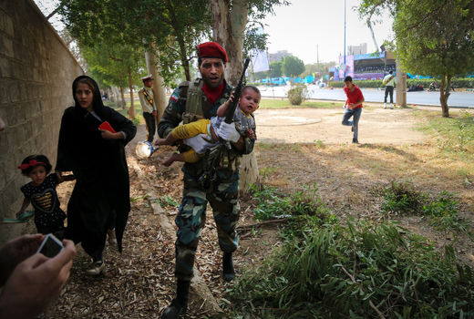 حمله تروریستی به رژه نیروهای مسلح در اهواز  