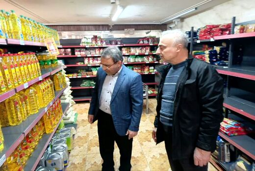 گشت نظارت بر عملکرد نانوایی ها و فروشگاه ها شهرستان البرز 