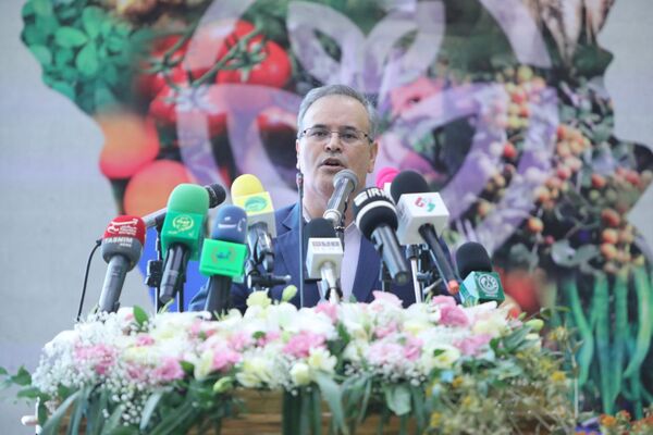 سهم ایران را در تجارت جهانی بذر افزایش دهیم/ لزوم افزایش تولید بذر هیبرید سبزی و صیفی 