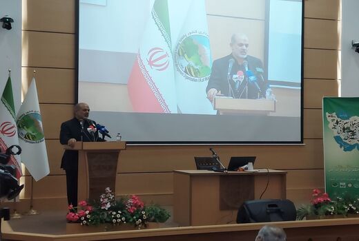 آبخیزداری باید به یک نهضت و گفتمان در کشور تبدیل شود