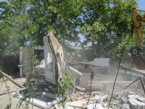 آزاد سازی 2.5 هکتار از اراضی کشاورزی شهرستان تهران از دست متصرفان