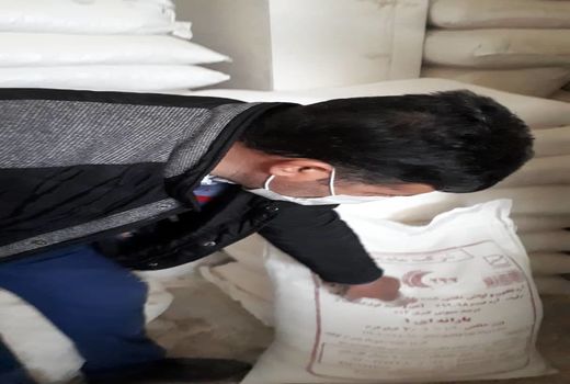 بیش از نیم تن آرد یارانه‌ای در میاندوآب کشف شد