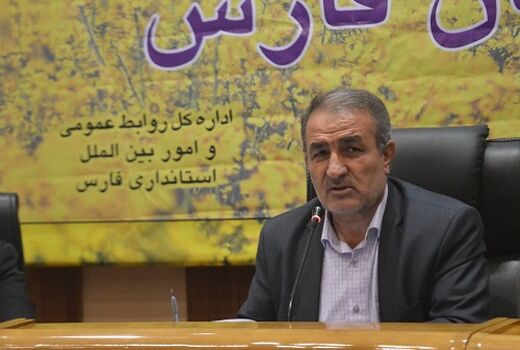 فارس سکاندار تشکیل ستاد گلخانه ها در کشور است