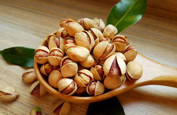 کاهش 30 درصدی تولید پسته در خراسان رضوی