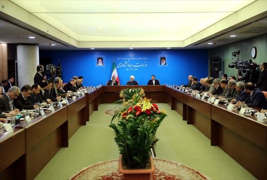 بخش مهمی از امنیت کشور بر دوش کشاورزان است