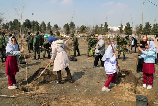 مردم نگهبانان مهربان جنگلها و مراتع هستند