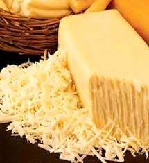 شهرستان میاندوآب به زودی قطب تولید پنیر پیتزای شمال غرب کشور می شود
