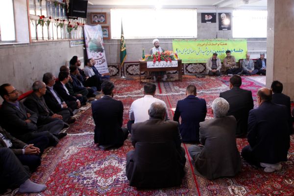 فتنه‌های دشمن موجب بیداری مردم خواهد شد 