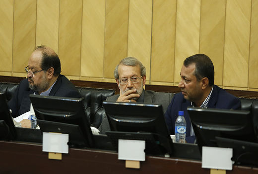 آمریکایی‌ها در اعمال تحریم‌ها علیه ایران موفق نخواهند بود