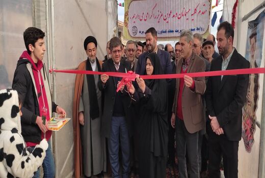 افتتاح و بهره‌برداری از گلخانه 7200 مترمربعی در روستای اربطان مرند