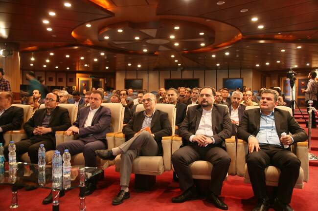 پنجمین نمایشگاه بین المللی خوراک دام ، طیور و آبزیان کشور
