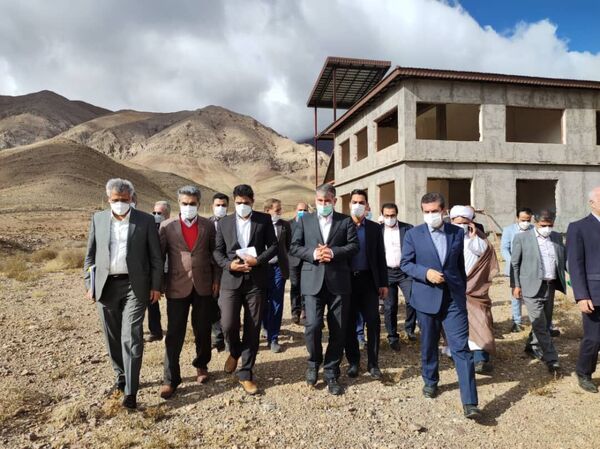 بازدید وزیر جهاد کشاورزی از مجتمع کشت و صنعت شهمیرزاد