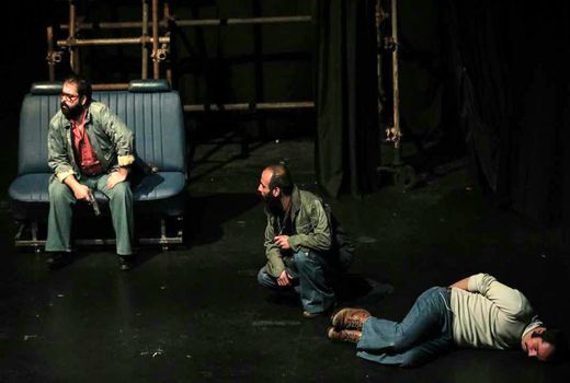 آخرین هفته اجرای «فیل در تاریکی»