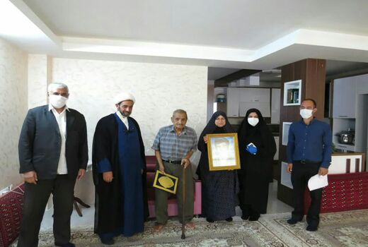 دیدارمسئولین سازمان جهاد کشاورزی خراسان شمالی با خانواده معظم شهدا به مناسبت گرامیداشت هفته جهاد کشاورزی