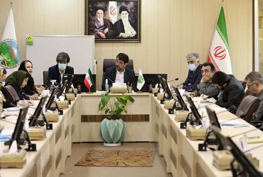 موضوع محیط زیست و منابع طبیعی باید از اصلی‌ترین مطالبات مردم باشد