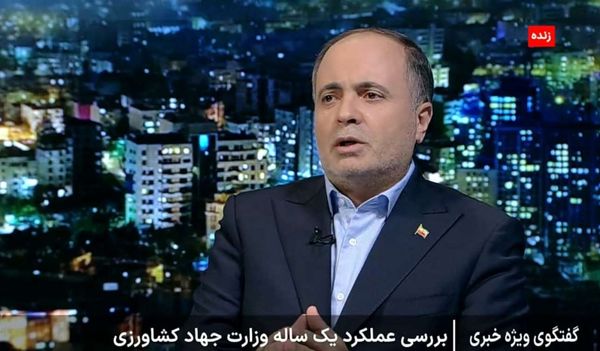 خودکفایی ۹۰ درصدی در کالاهای اساسی تا پایان برنامه هفتم/ تولید کودهای شیمیایی ۱۵ درصد افزایش یافت