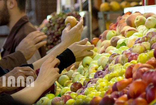 مشکلی در زمینه میزان عرضه میوه و تره بار وجود ندارد