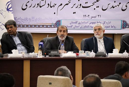 به زنجیره از مزرعه تا پوشاک در راستای رونق کارخانه های ریسندگی توجه شود