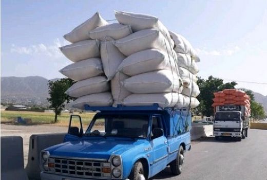  ۶ خودروی حامل محصولات کشاورزی در دره شهر توقیف شدند.