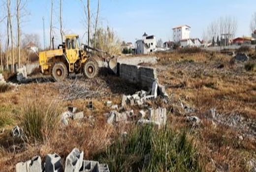 11 تغییرکاربری غیر مجاز در محمودآباد قلع و قمع شد