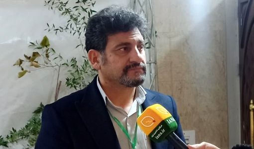 معرفی پایه‌های بومی اصلاح‌شده سیب تا سال آینده به باغداران 