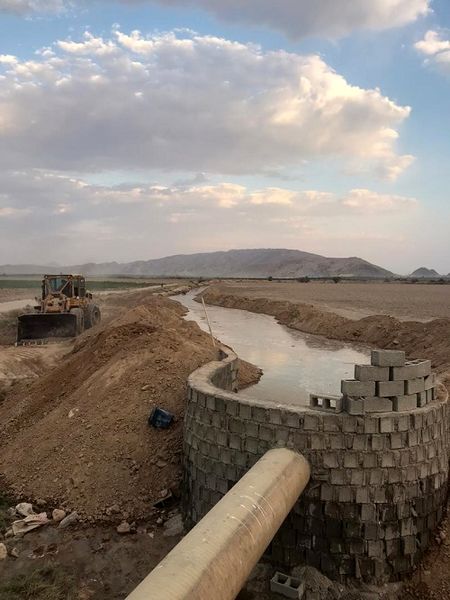 انتقال آب رودخانه به اراضی کرکویه در قیروکارزین