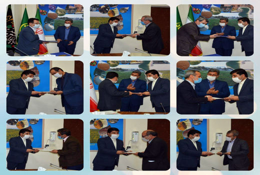 تجلیل ازفعالیتهای اثربخش جهاد کشاورزی آذربایجان شرقی درکسب عنوان دستگاه برتر در بیست وسومین جشنواره شهیدرجایی 