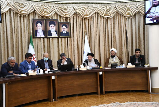 جذب سرمایه گذاران حوزه های دیگر برای تکمیل زنجیره ارزش در کشاورزی استان