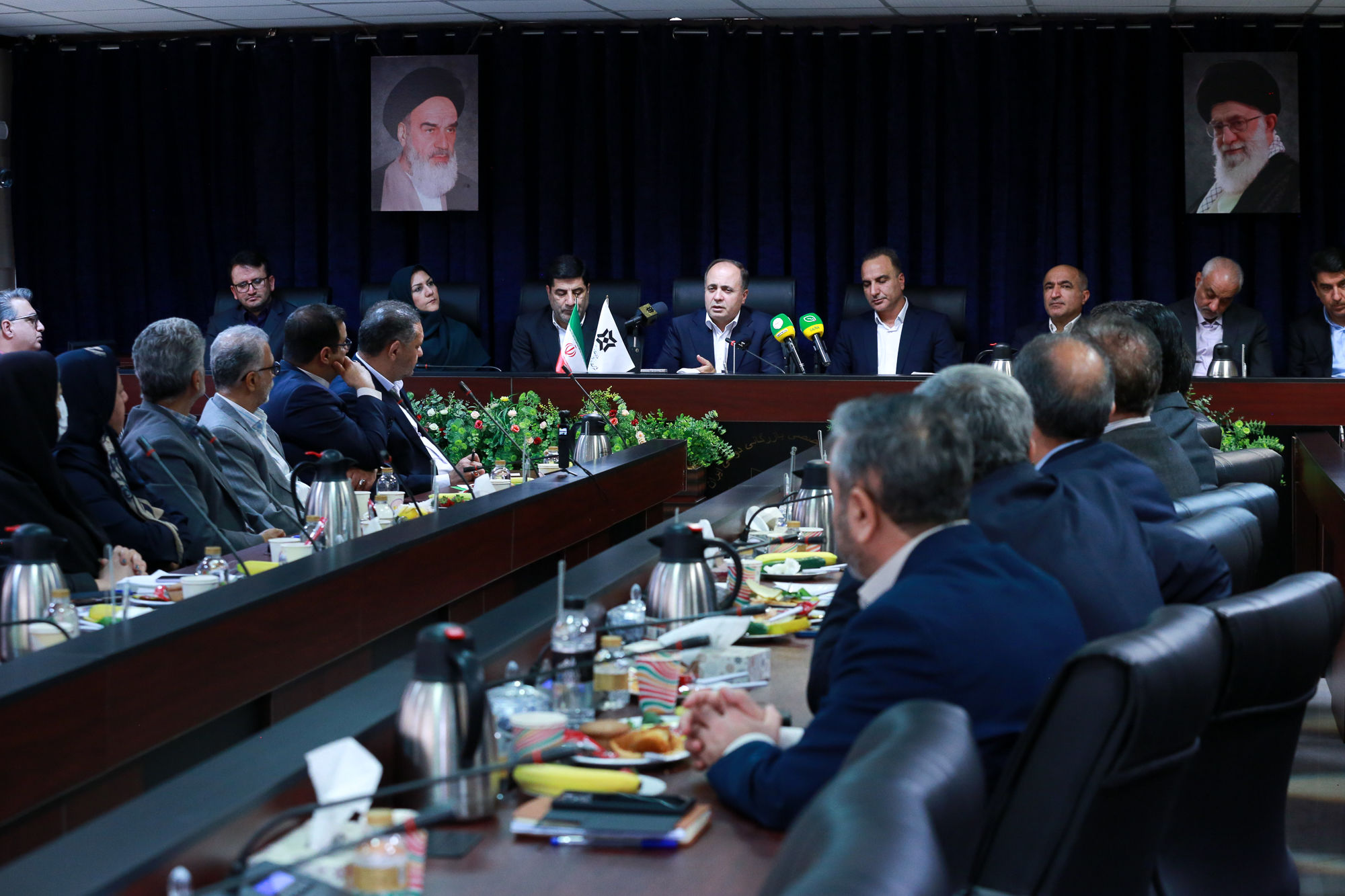  بازدید وزیر جهاد کشاورزی از شرکت بازرگانی دولتی ایران 