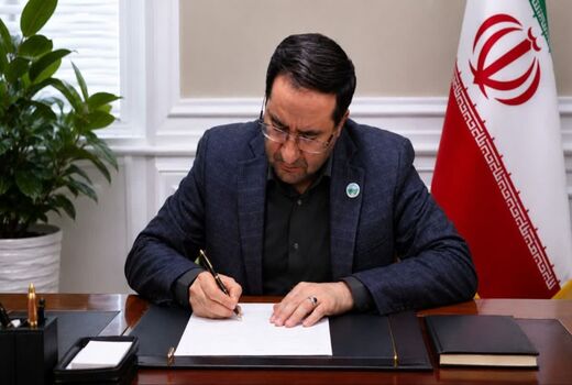 قدردانی رئیس سازمان منابع طبیعی کشور از حضور حماسی کارکنان و مدیران در آیین وداع و تشییع رهبر شهید انقلاب اسلامی