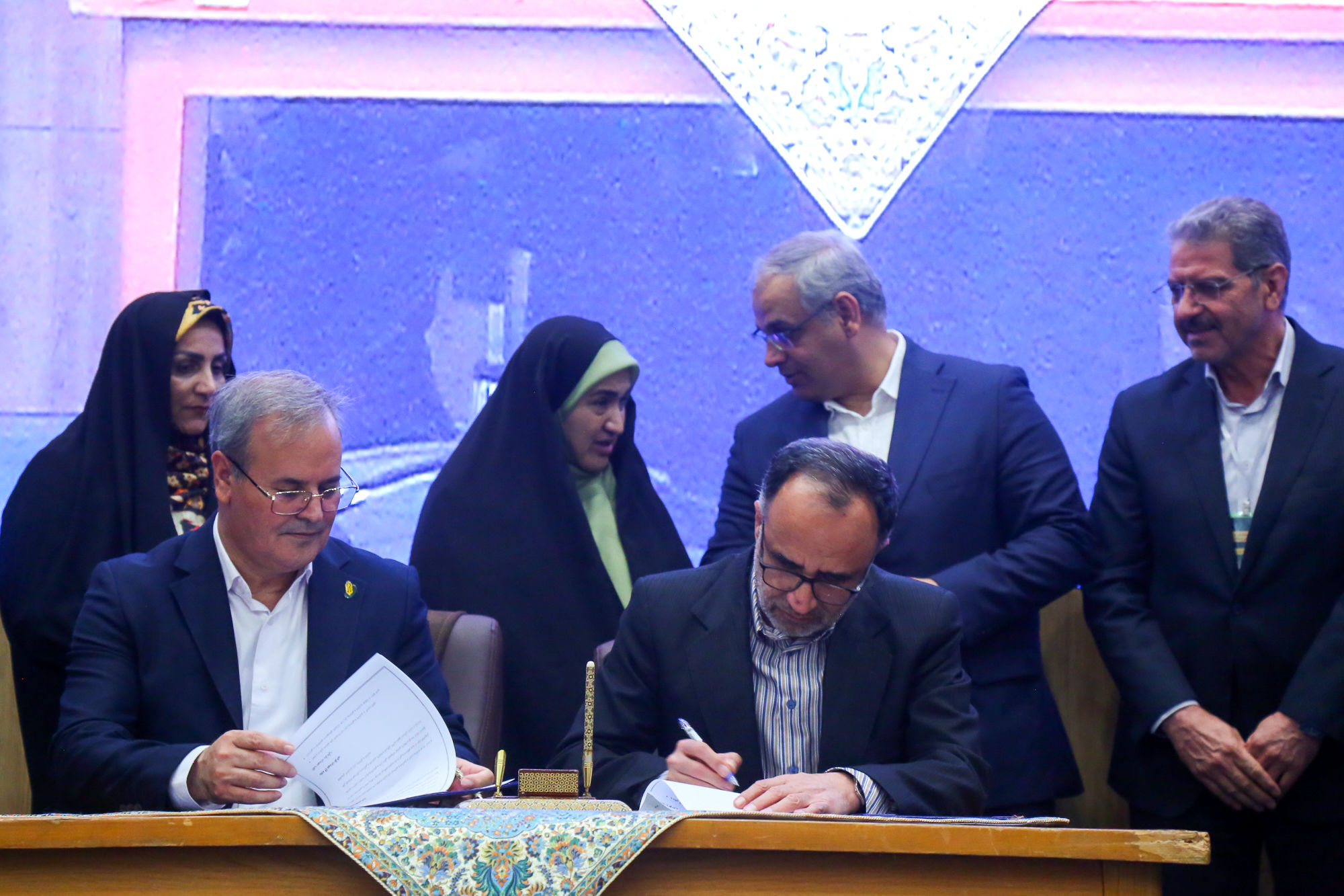  مراسم گرامیداشت روز جهانی زنان روستایی و عشایری و روز جهانی غذا 