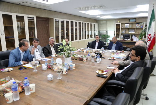 قطار بازدید وزیر جهاد کشاورزی در ایستگاه معاونت برنامه‌ریزی و اقتصادی توقف کرد