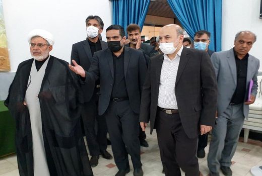 بازدید معاون وزیر از پردیس تحقیقات و آموزش کشاورزی قاینات‌