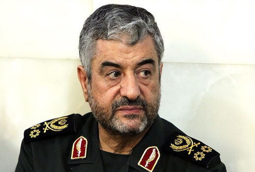 تجاوز نظامی هزینه سنگینی برای دشمن به همراه دارد
