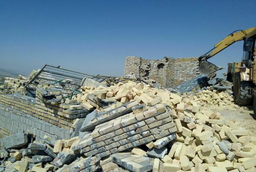قلع و قمع ۷۰۰ متر مربع ساخت و ساز غیر مجاز شهرستان بجنورد در ۵ روز 