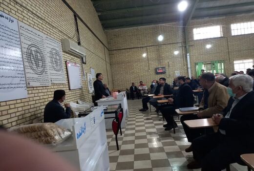 آشنایی نانوایان ایذه ای با فاز دوم طرح هوشمند سازی یارانه آرد و نان