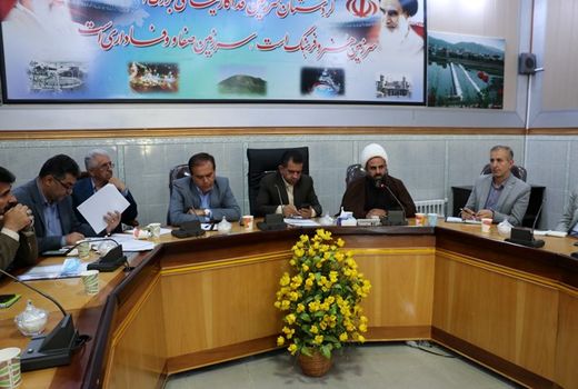 اعطای مجوز به سرمایه گذاران تسریع شود
