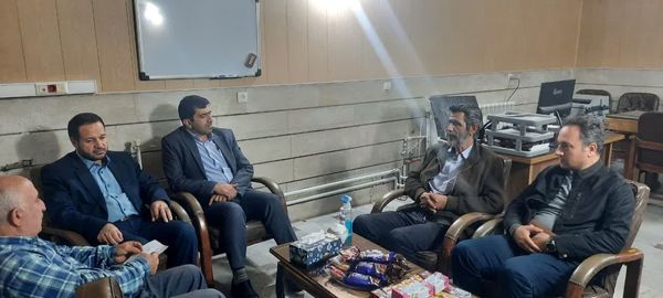 بازدید فرماندار شهرستان قزوین از کشتارگاه قزوین مرغ