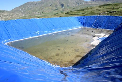 شنا در استخرهای ذخیره آب کشاورزی، تهدیدی جدی برای ایمنی و سلامت خانواده‌ها 