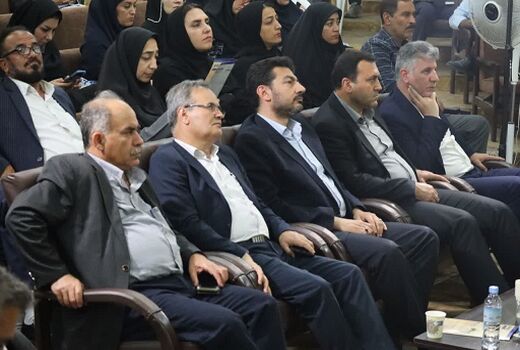 برگزاری همایش ملی ترویج تنظیم کننده‌های رشد و برگ ریز پنبه در استان گلستان