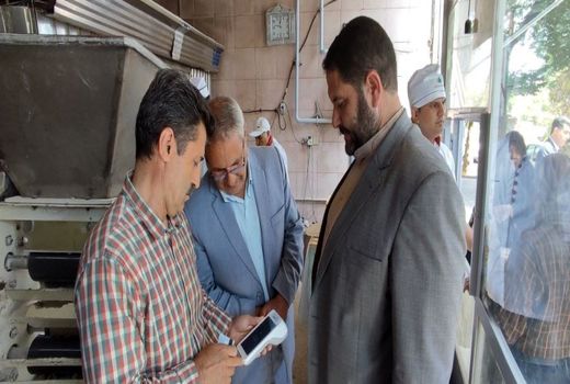 مجهز شدن نانوایی‌های شهرستان مرند به دستگاه هوشمند کارتخوان