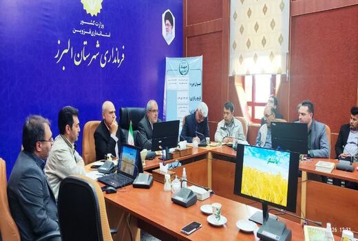هم‌افزایی دستگاه‌های اجرایی شهرستان البرز برای کنترل به‌موقع آفات گندم و تقویت امنیت غذایی