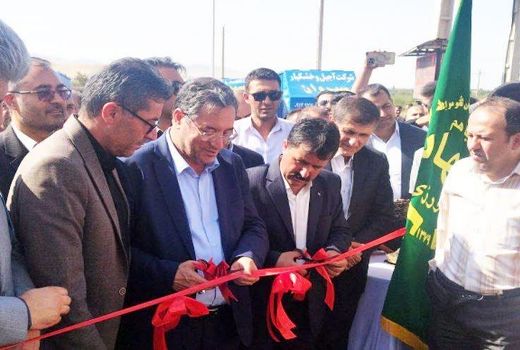 ۲۸ هکتار از اراضی کشاورزی تکاب به سامانه‌های نوین آبیاری مجهز شد