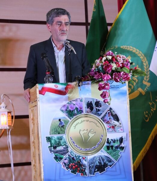 جامعه مدیون بهره برداران بخش کشاورزی است 