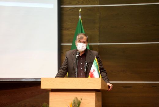  برنامه ریزی برای رسیدن به سطح زیر کشت  ۵۰۰ هزار هکتاری گیاهان دارویی تا سال 1405 /  افزایش یک‌میلیون و ۷۰۰ هزار تنی تولید میوه در سال جاری