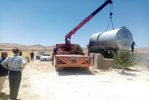 تخریب مجتمع باغ شهری غیر مجاز در سپیدان