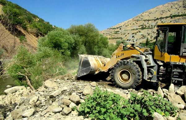 110 هکتار از زمین‌های ملی جنوب کرمان رفع تصرف شد